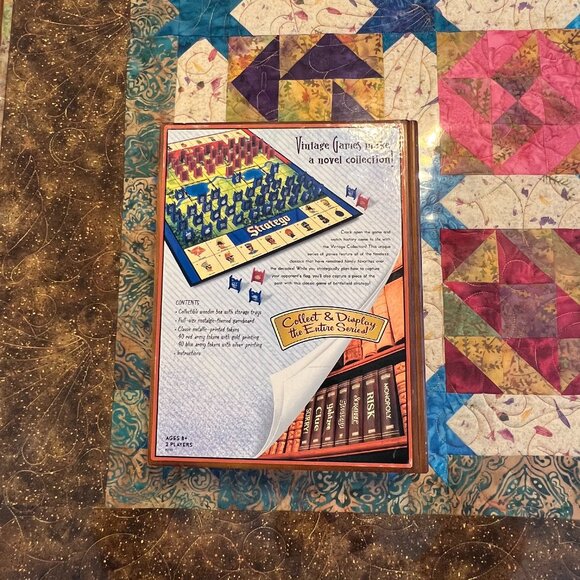Parker Brothers Stratego Vintage Board Game Collection Wooden Book Case - Picture 3 of 11